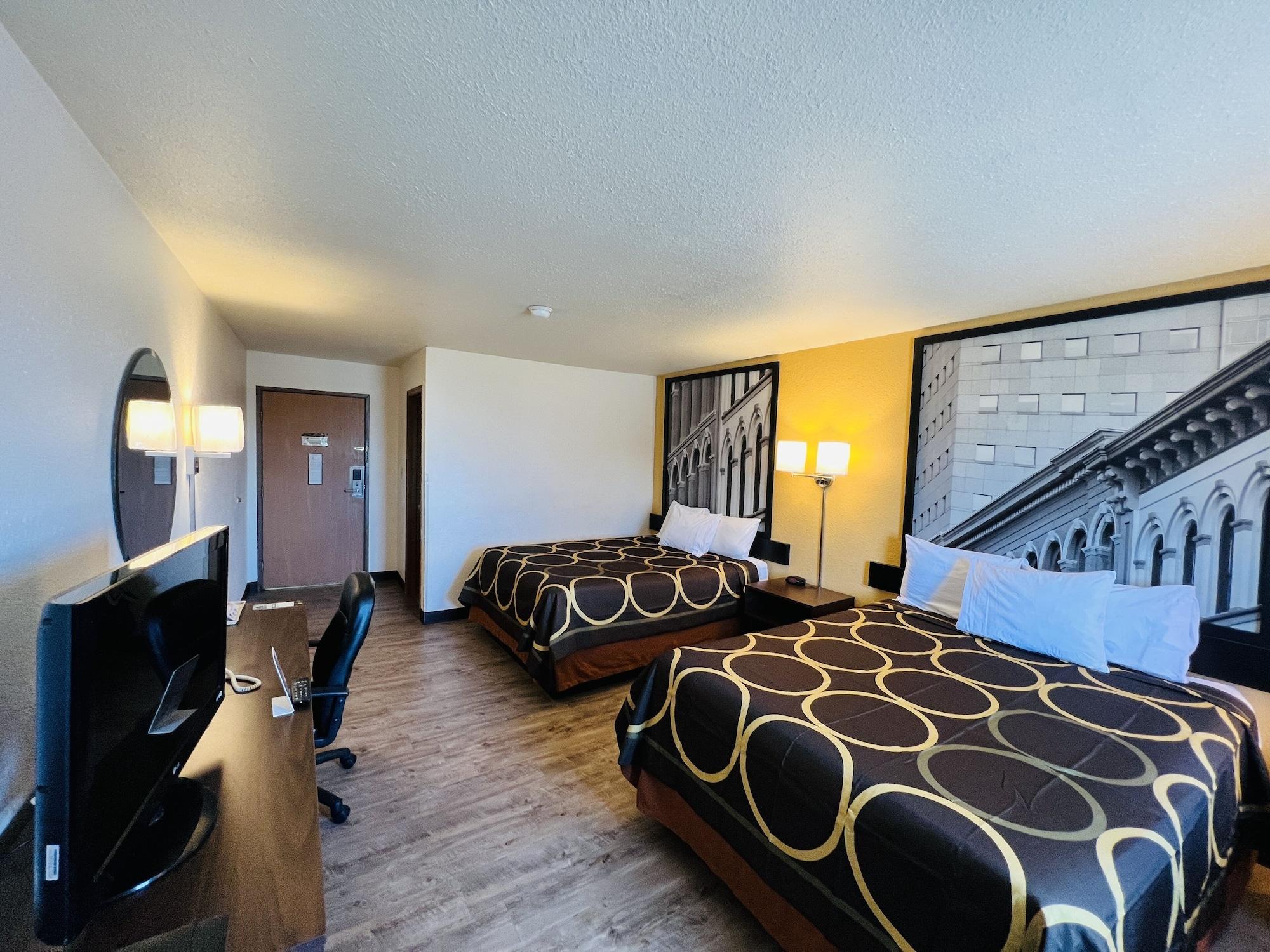 Hotel Super 8 By Wyndham Elizabethtown